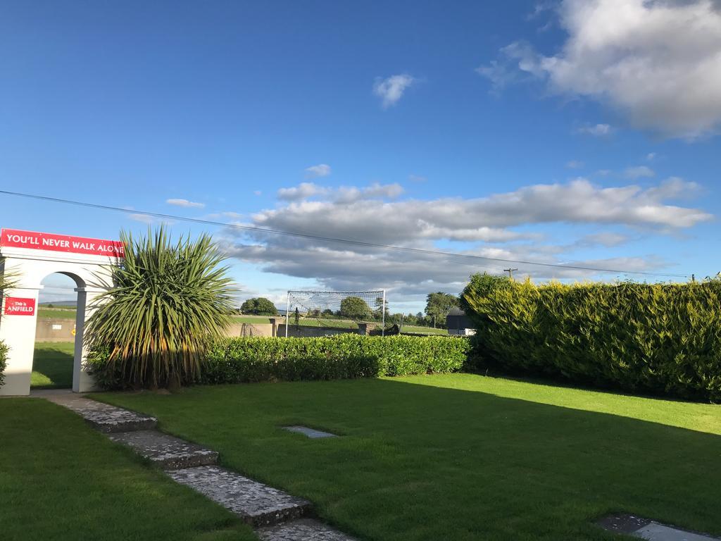 Naomh Colman B&B Gort Exterior photo